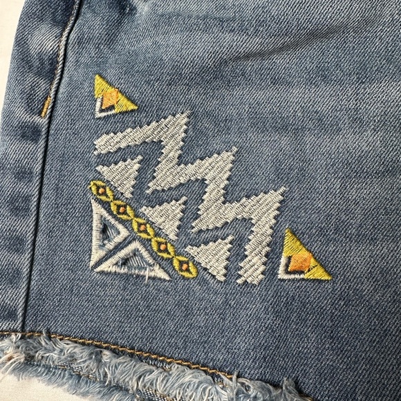 Gianni Bini Blue and Yellow Jean Shorts with Southwestern Embroidery - Picture 4 of 7